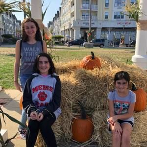 Meet your Posher, Toni